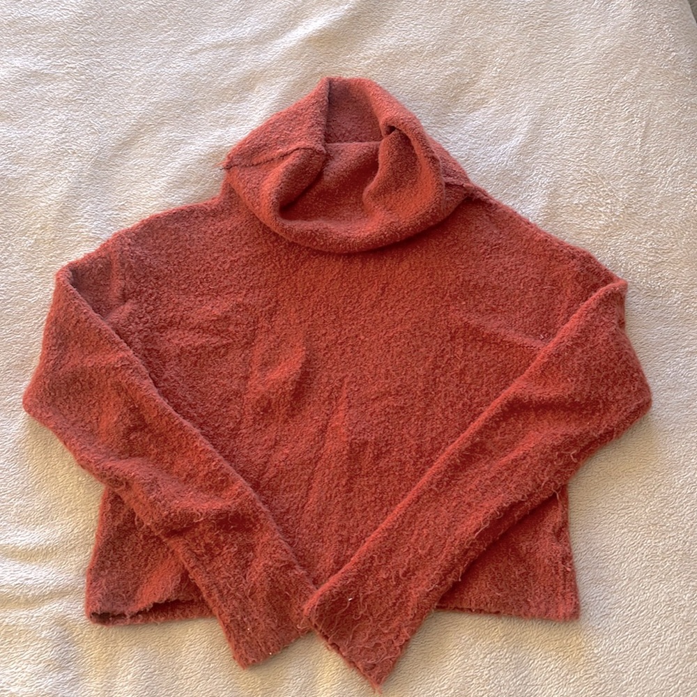Free People turtle neck size Small